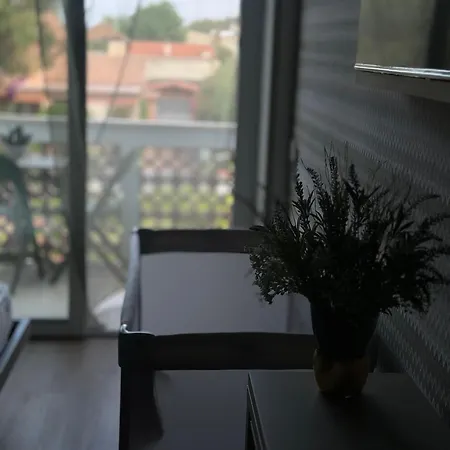 Mdf Monolocale A 100 Mt Dal Mare *